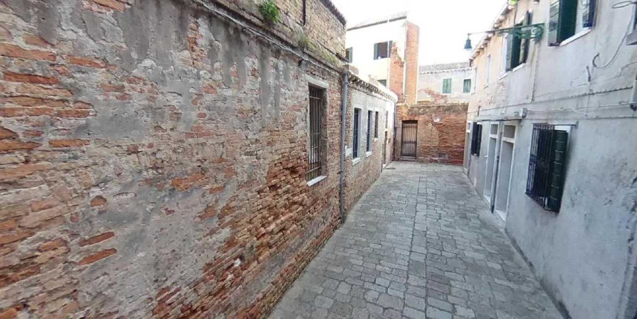 Arsenale Loft - Biennale Apartment Venice