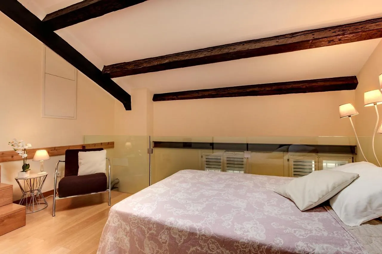 Arsenale Loft - Biennale Apartment Venice